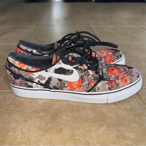 Stefan Janoski Nike SB Men's Size 8.5 Orange Black Digi Camo Floral Sneakers - Picture 2 of 8